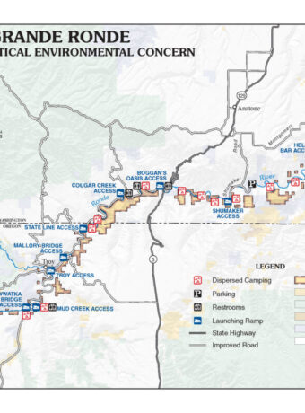 Spring kayaking on Grande Ronde River